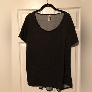 LuLaRoe XL Classic T